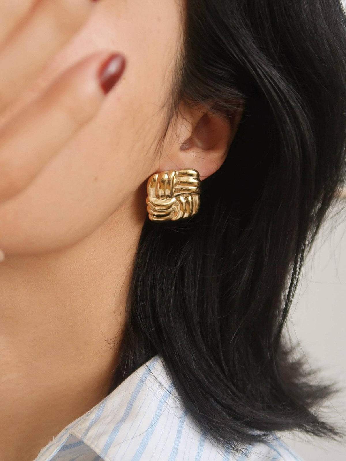 Luella 18K Gold Non-Tarnish Textured Knot Stud Earring: Yellow Gold