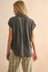 BUTTON DOWN SHIRTS: Black / L