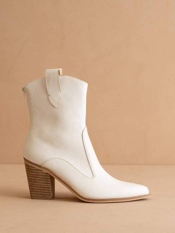 The Tara White | Two Paneled Western Boot: White / 7.5