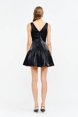 Luna Black Dress: BLACK / S