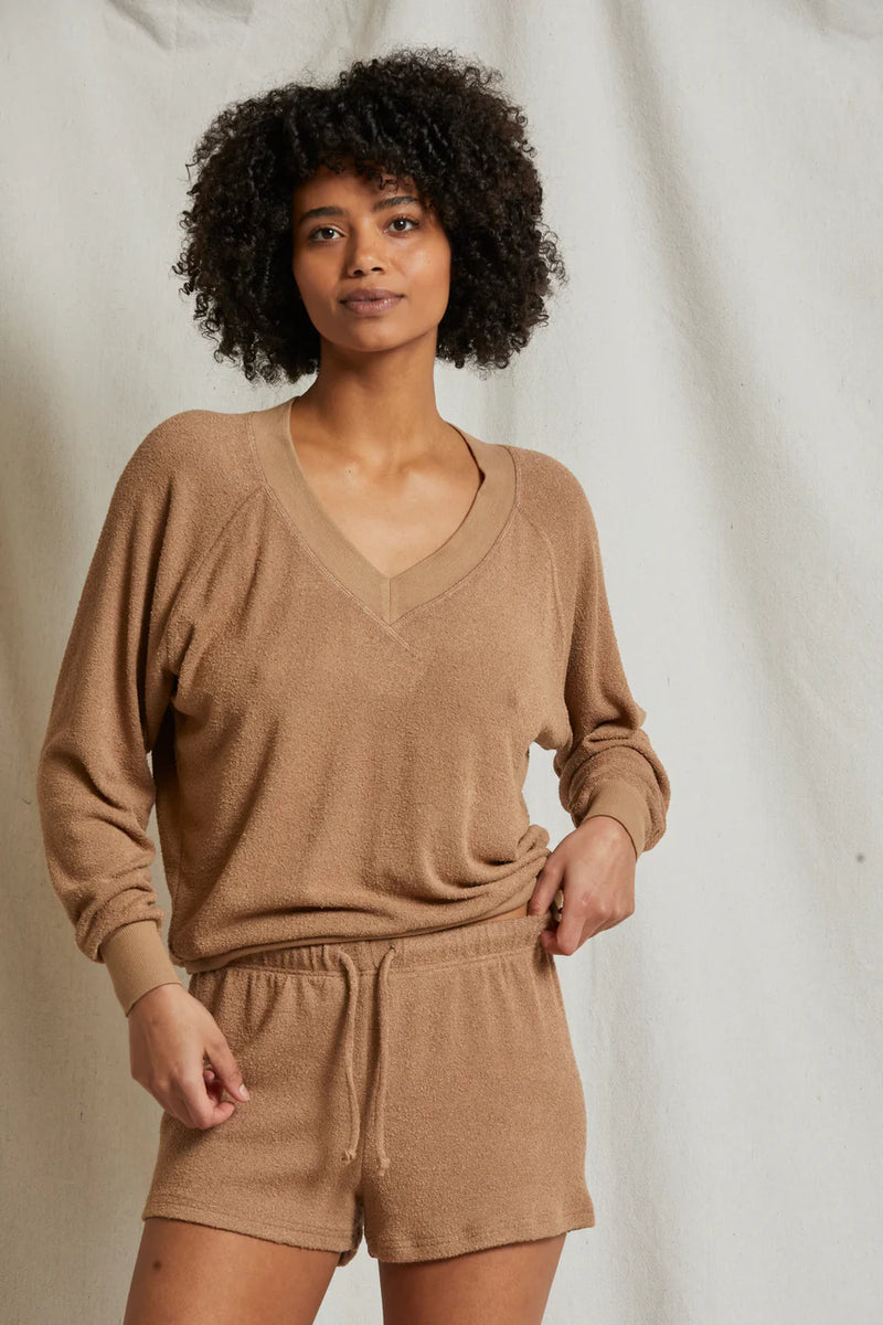 PERFECT WHITE TEE: OCONNOR SWEATSHIRT