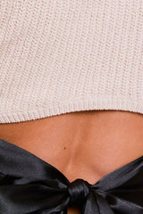 ROUND NECK SHORT SLEEVE BACK TIE KNIT TOP: Brown / XS