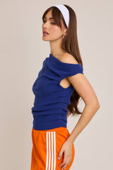 ASYMMETRICAL NECK SWEATER TOP: Black / S