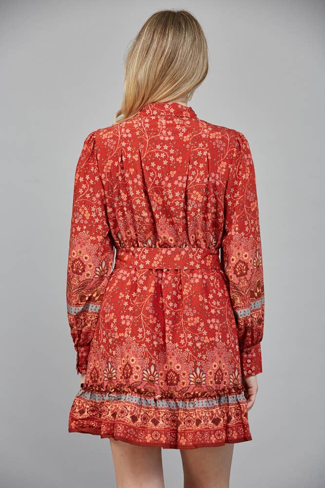 BORDER PRINT BUTTON FRONT MINI DRESS WITH SELF BELT FD34124: BRICK RED / S