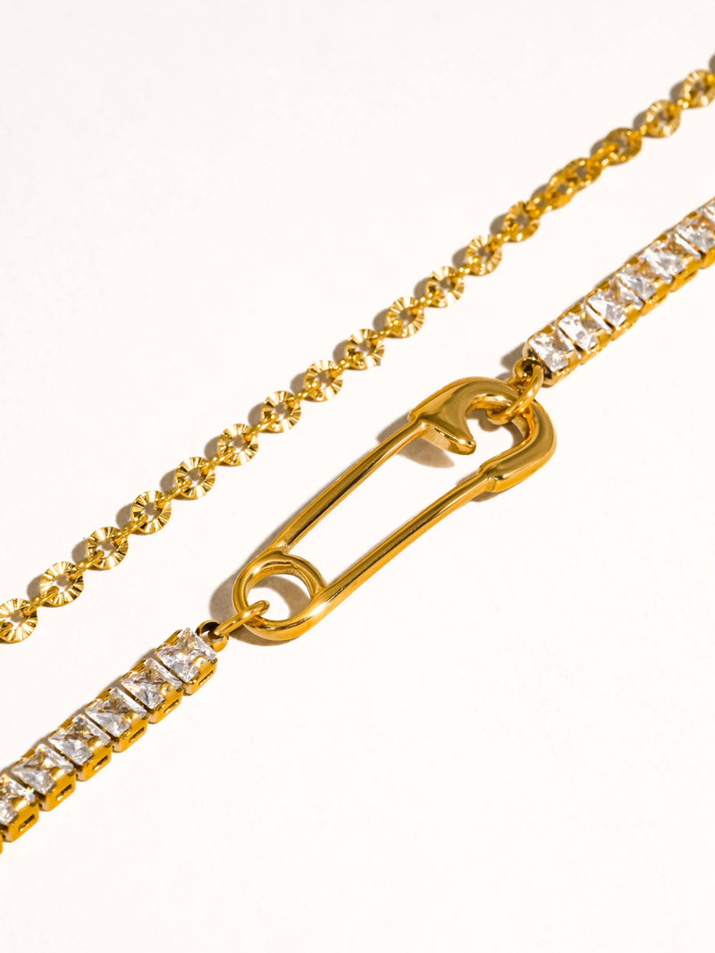 Acier 18K Gold Non-Tarnish Glam Rhinestone Clip Bracelet: Yellow Gold