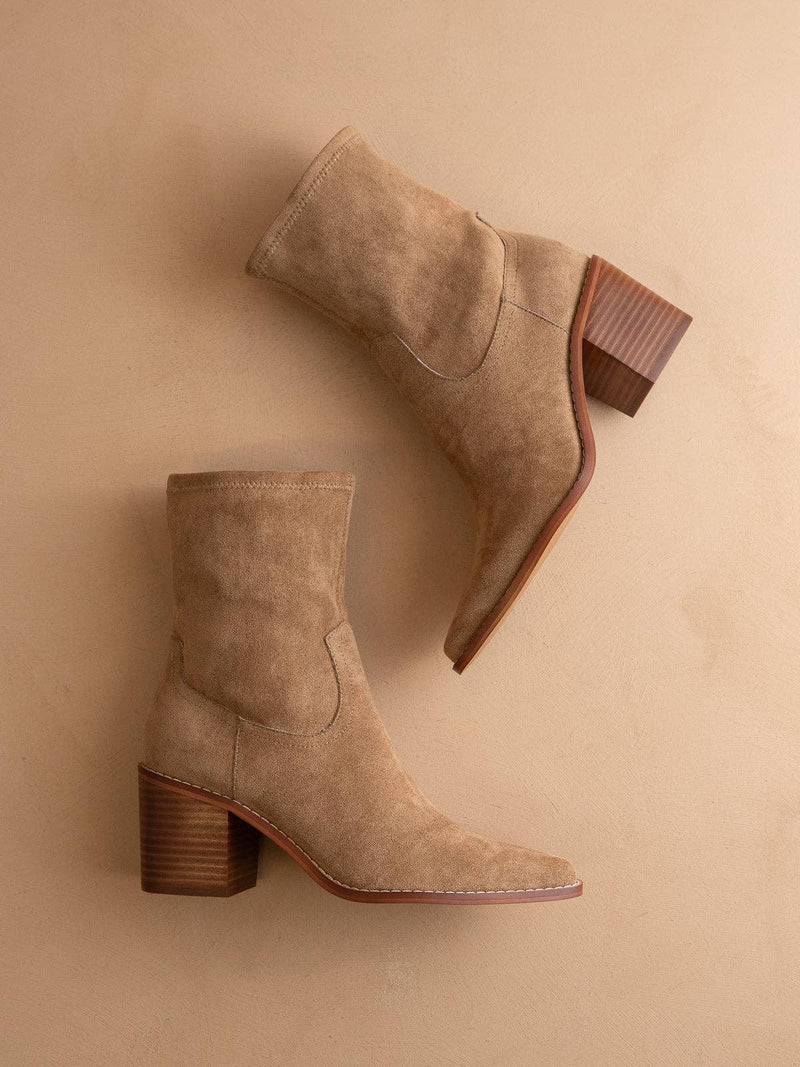 The Vienna | Latte Sleek ankle hugging bootie: LATTE / 6.5