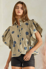 IT2337 Ruffle Sleeves Pintuck Detail Polka Dot Print top: CREAM/BLACK