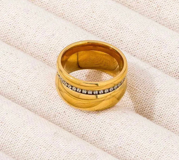 MISTY RING : 8