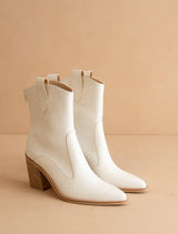 The Tara White | Two Paneled Western Boot: White / 6.5
