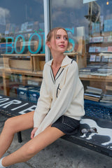 COLLARED SWEATER: Ivory Black / S