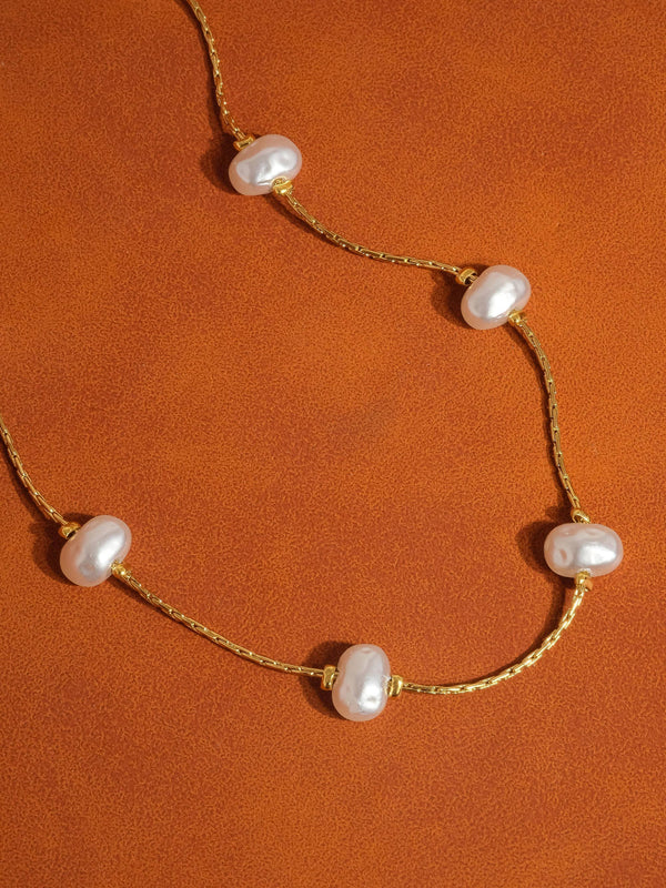 Ida 18K Non-Tarnish Petite Pearl Necklace: Yellow Gold