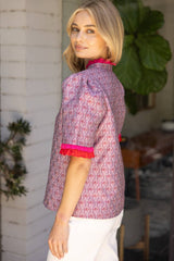 35883 Jacqaurd Petal Print Contrast Ruffle Top: Mauve / M