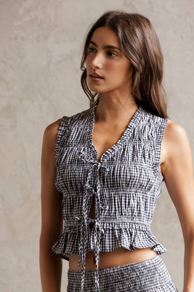 SMOCKED GINGHAM TOP L