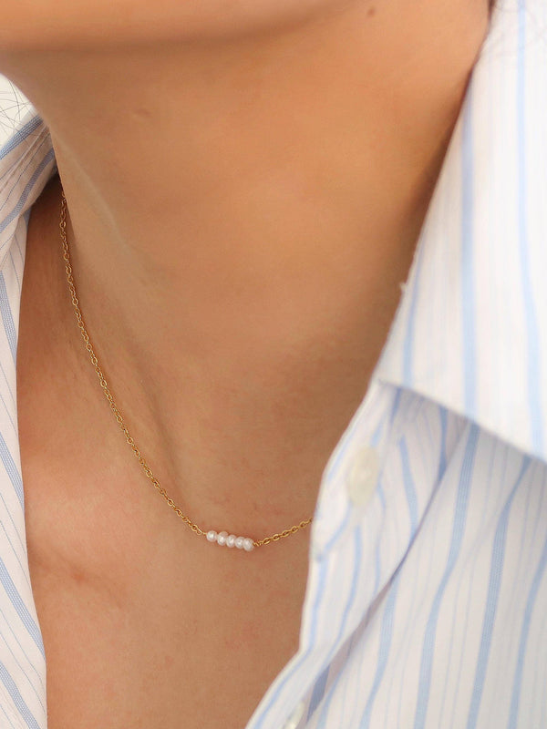 18K Non-Tarnish Petite Pearl Chokers: Yellow Gold / Lauren-Single Pearl