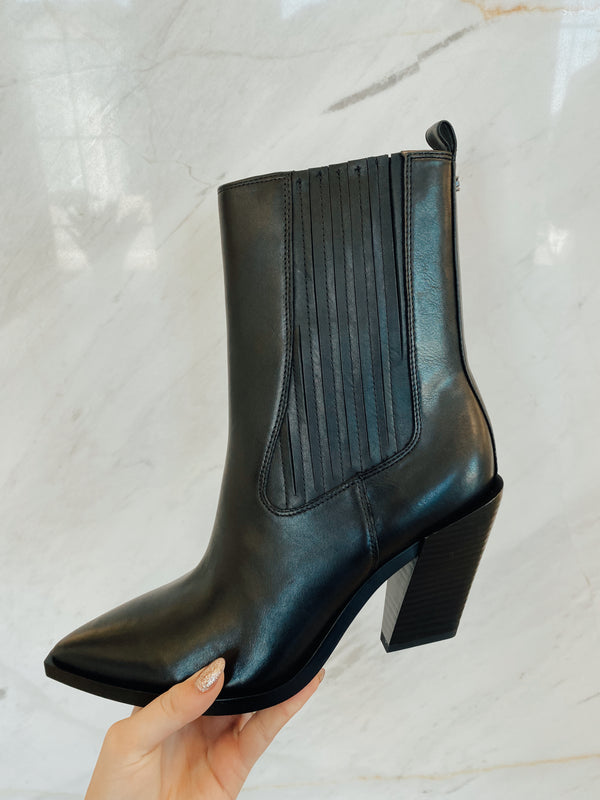 SAM EDELMAN: MANDEY WESTERN ANKLE BOOTIE