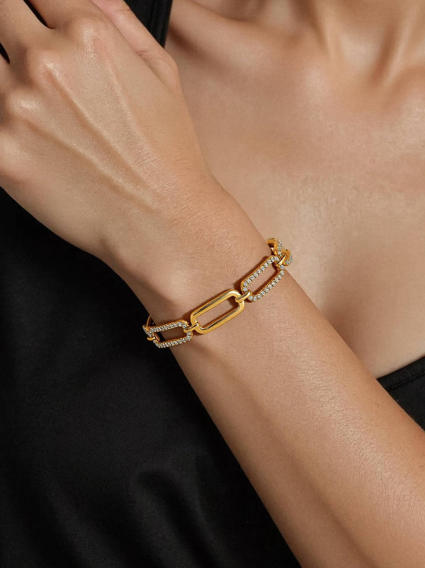 Évasion 18K Gold Non-Tarnish Glam Rhinestone Chain Bracelet: Yellow Gold