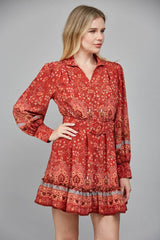 BORDER PRINT BUTTON FRONT MINI DRESS WITH SELF BELT FD34124: BRICK RED / S