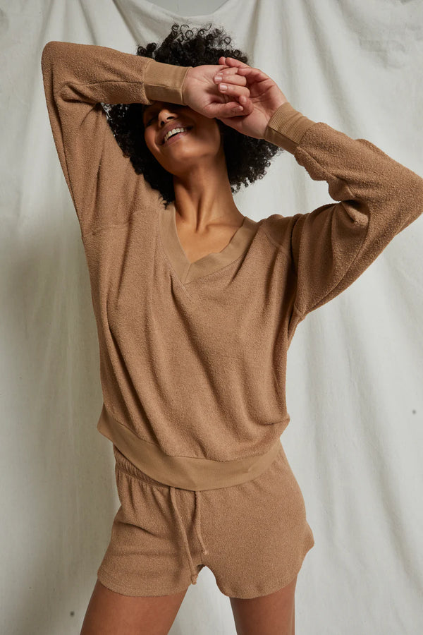 PERFECT WHITE TEE: OCONNOR SWEATSHIRT