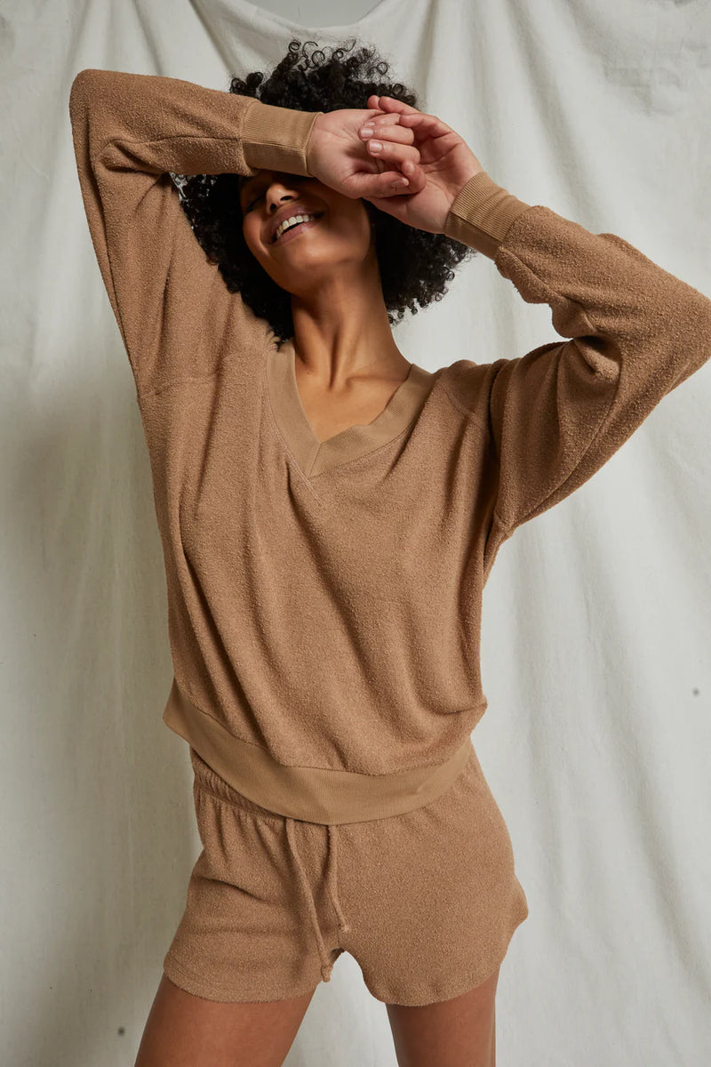 PERFECT WHITE TEE: OCONNOR SWEATSHIRT