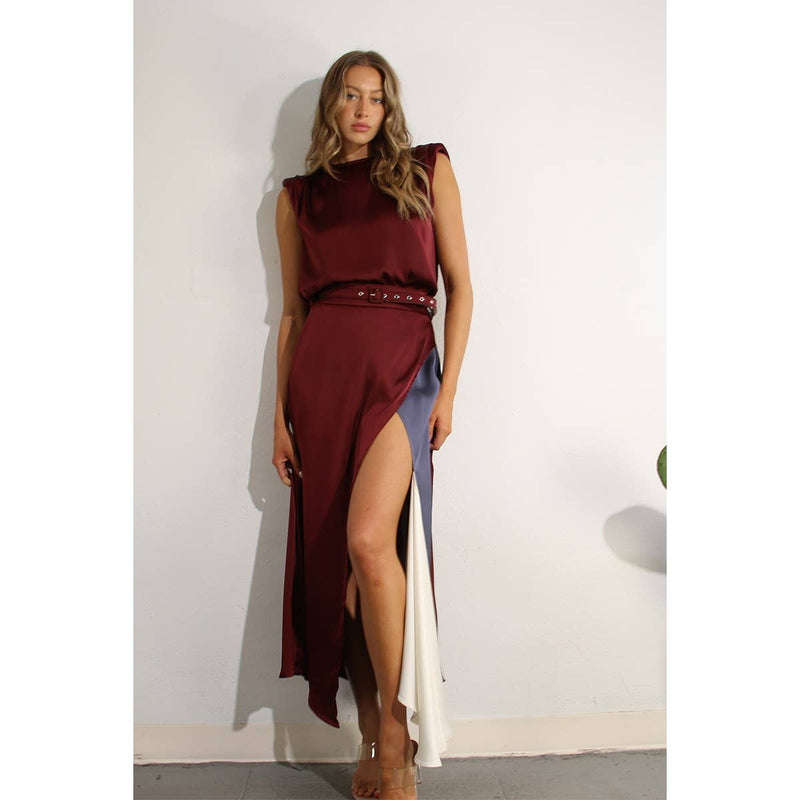 TOP AND COLOR BLOCK SKIRT: WINE / M