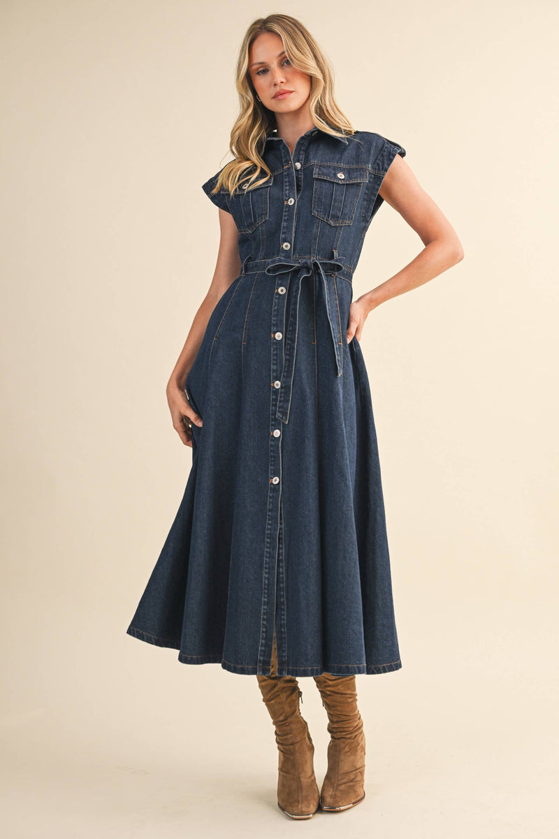 BUTTON DOWN MIDI DRESS: DK DENIM / M
