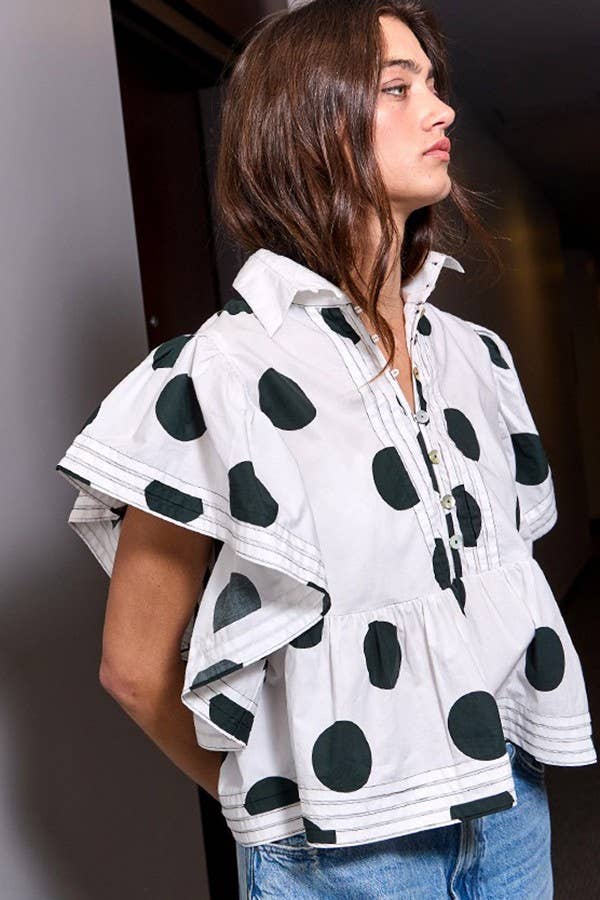 IT2337 Ruffle Sleeves Pintuck Detail Polka Dot Print top: CREAM/BLACK