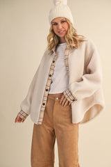 IJ1643 PLAID CONTRAST SHERPA BUTTON DOWN SHACKET: CREAM / L