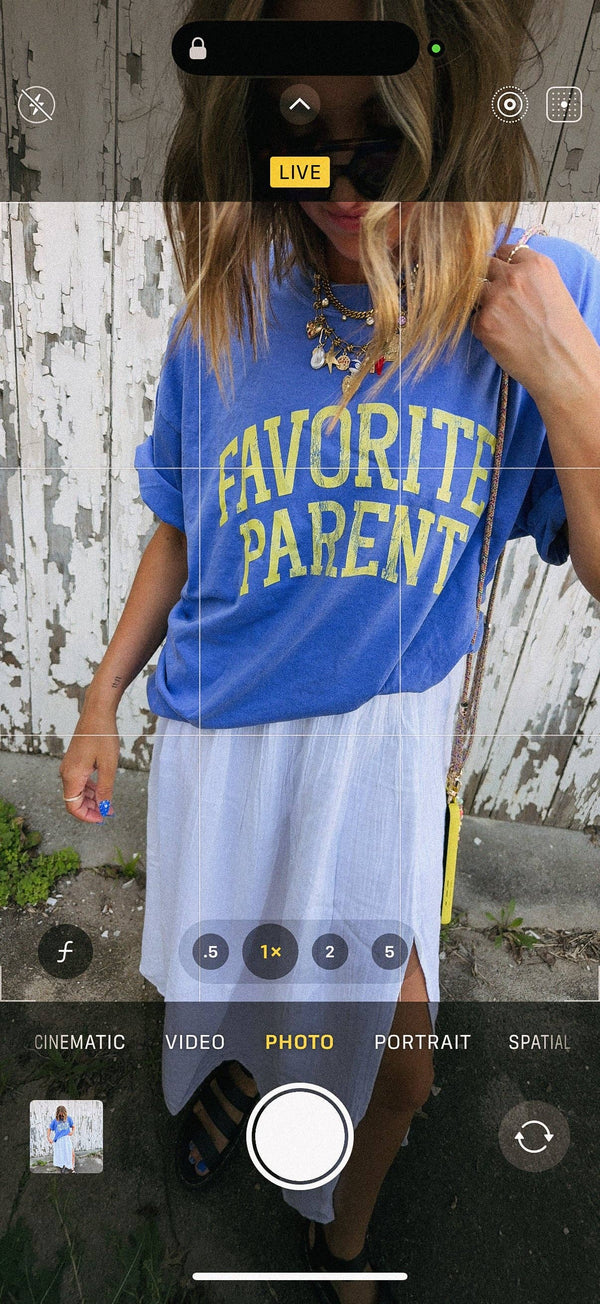 Favorite parent graphic tee - blue/ yellow: XL