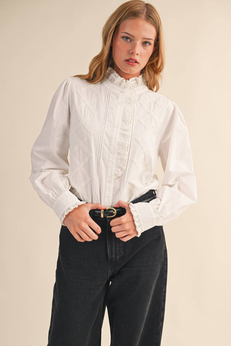 RUFFLED LACE TOP: L