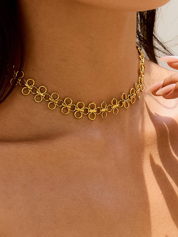 Ritza 18K Gold Non-Tarnish Patterned Choker: Yellow Gold