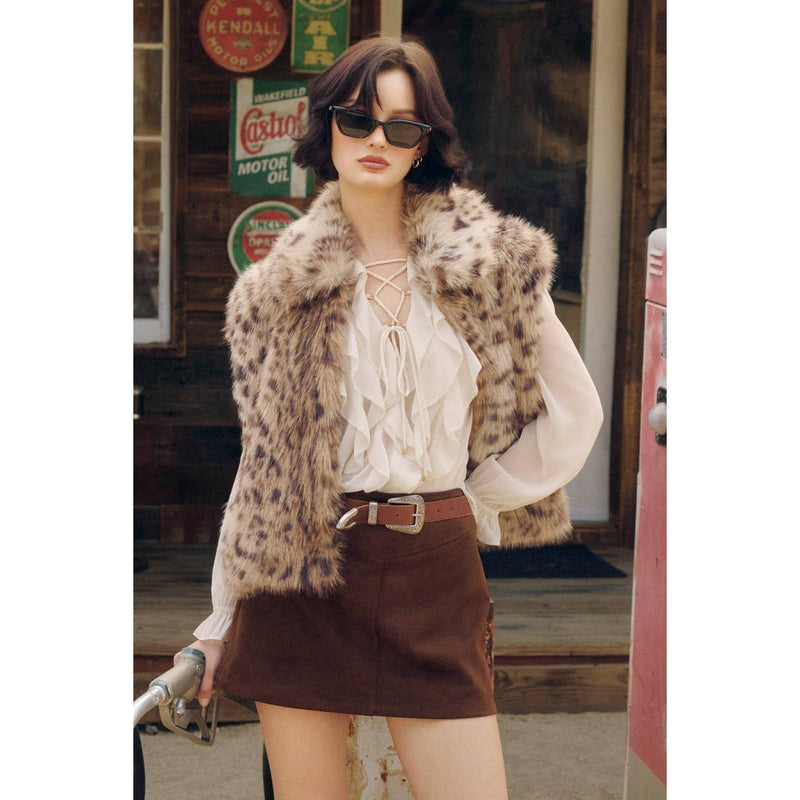 Erosion and Light Frilly Chiffon Blouse