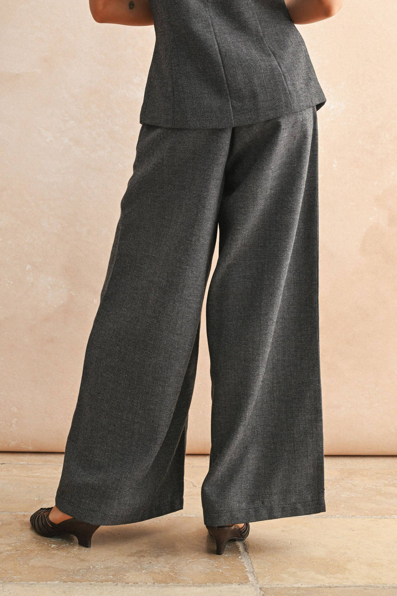 WIDE LEG TROUSERS: Black / L