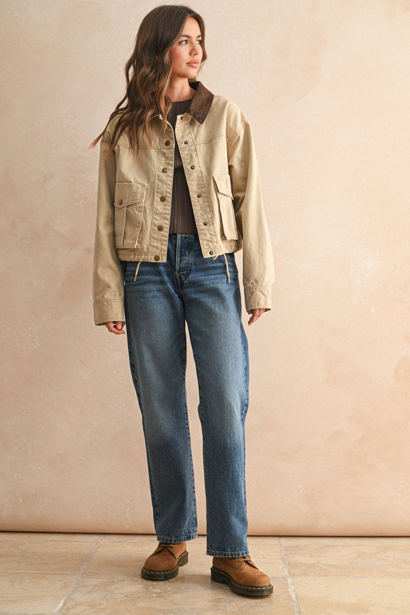 J5341   COLLAR CONTRASTED UTILITY JACKET: Beige / L