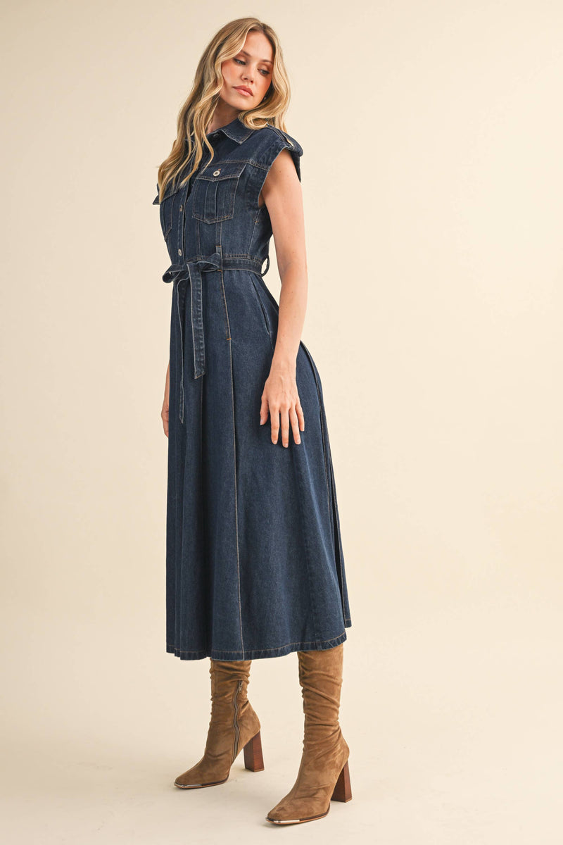 BUTTON DOWN MIDI DRESS: DK DENIM / L