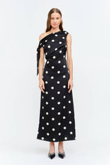 Remie Dress: BLACK / XS