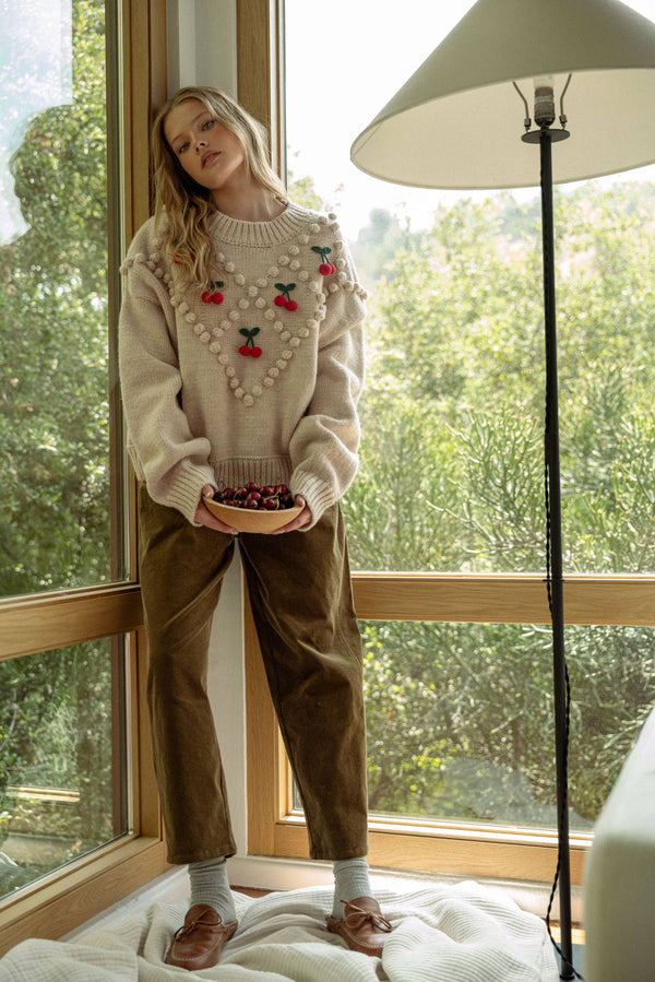 T5057   CHERRY TRIM SWEATER: OATMEAL / S