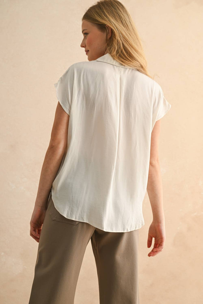 BUTTON DOWN SHIRTS: Black / L