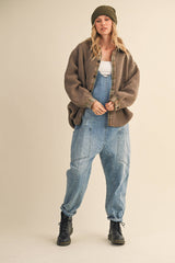 IJ1643 PLAID CONTRAST SHERPA BUTTON DOWN SHACKET: CREAM / L