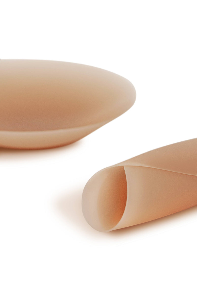 Grippies No-Show | NON-ADHESIVE Reusable Nipple Covers: No 5 Soft Tan / 3in.
