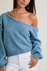 ASYMMETRICAL SWEATER TOP: CREAM / XS