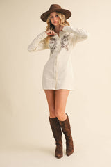 ID9321 LONG SLEEVE EMBROIDERED BUTTON DOWN SHIRT DRESS: CREAM COMBO / S