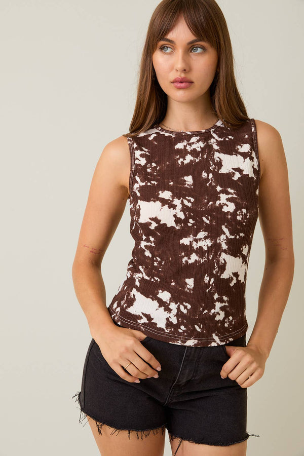 ROUND NECK SLEEVELESS KNIT TOP: WHITE-BROWN ANIMAL / M