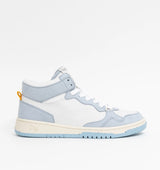 ONCEPT: PHILLY SNEAKER