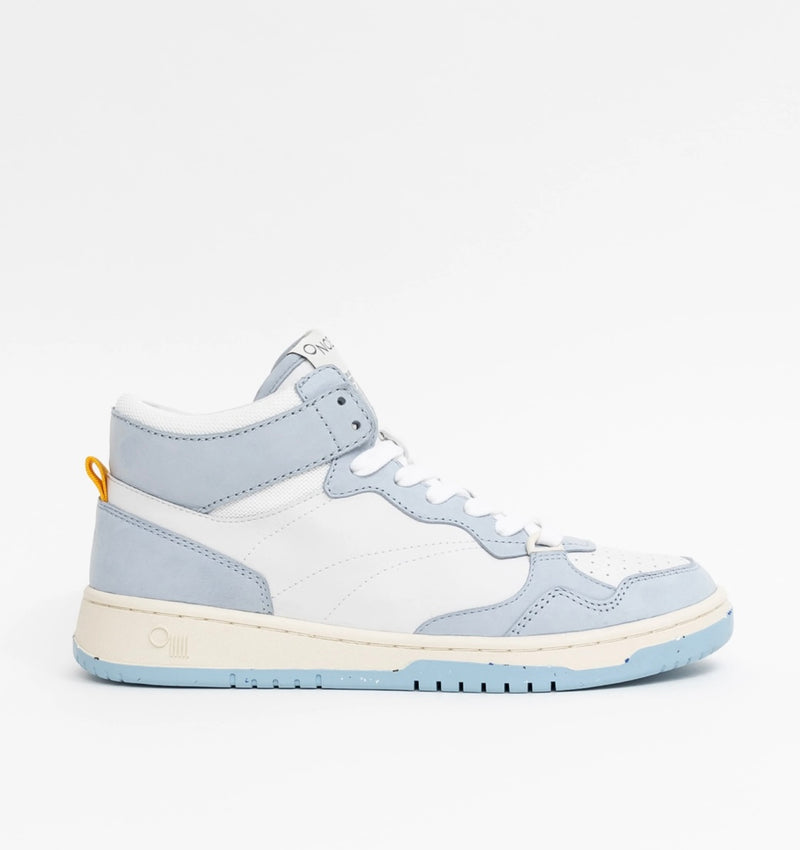ONCEPT: PHILLY SNEAKER