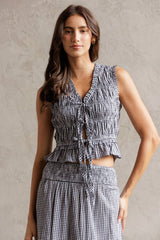 SMOCKED GINGHAM TOP M