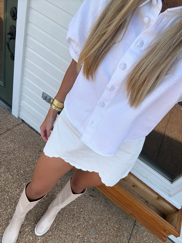 Embroidered Scalloped Hem Denim Mini Skirt