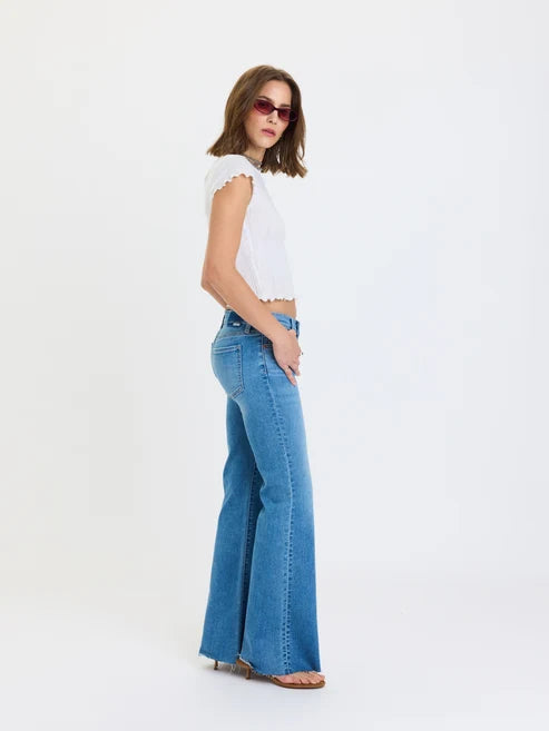 Lowkey Low-Rise Flare Jeans – First Crush