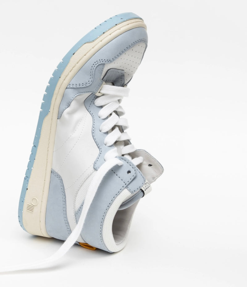ONCEPT: PHILLY SNEAKER