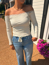 High Rise Frayed Bottom Risen Jeans