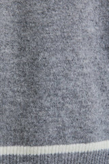 KNIT SWEATER TOP HEM DETAIL S